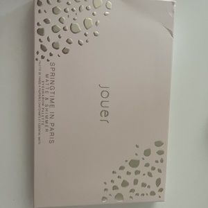 Jouer makeup pallet NEW